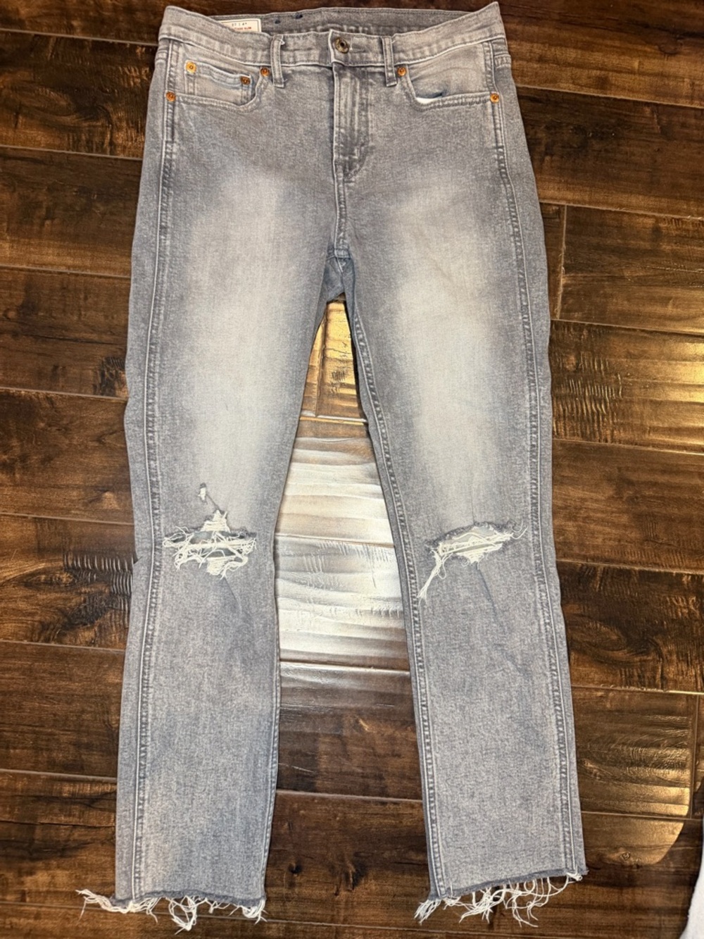 Gap Vintage Slim Mid-Rise Distressed Gray Jeans Raw Hem 27 / 4R